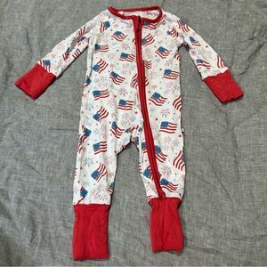 Caden Lane Firework USA Flag Bamboo Zipper One Piece Bodysuit 0-3 Months